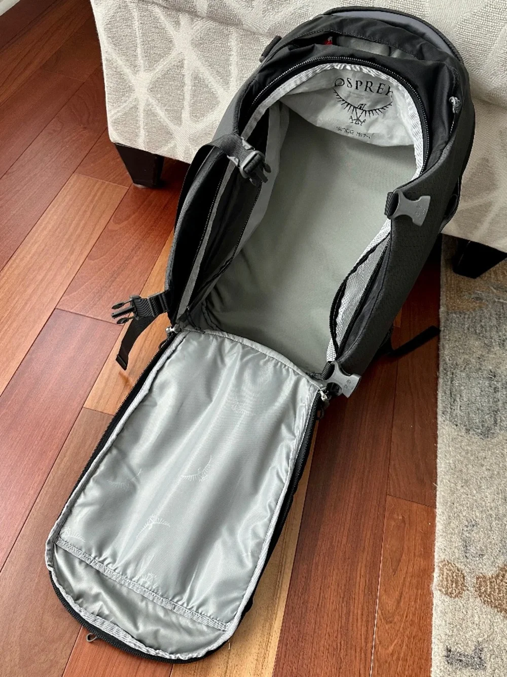 Osprey Porter 46 Travel Pack in Black